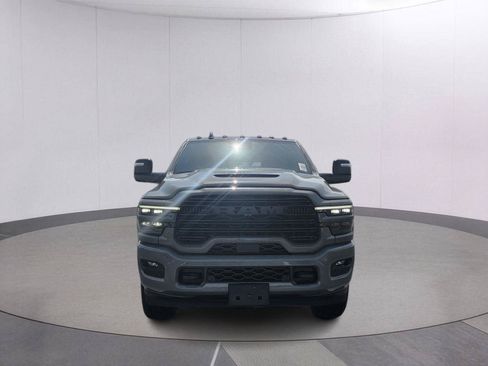 New 2026 RAM 2500 Laramie AWD/4WD image 2