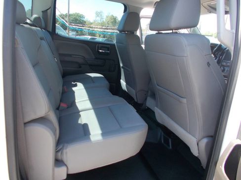 Used 2017 Chevrolet Silverado 2500 W/T image 8