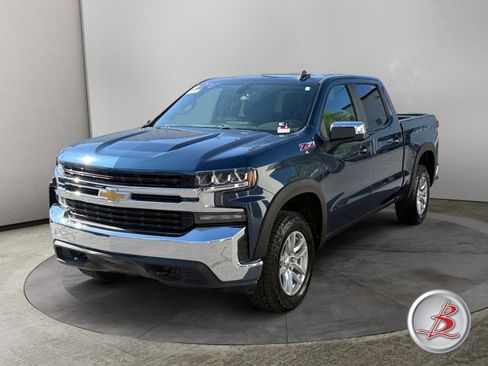 Used 2019 Chevrolet Silverado 1500 LT AWD/4WD image 3