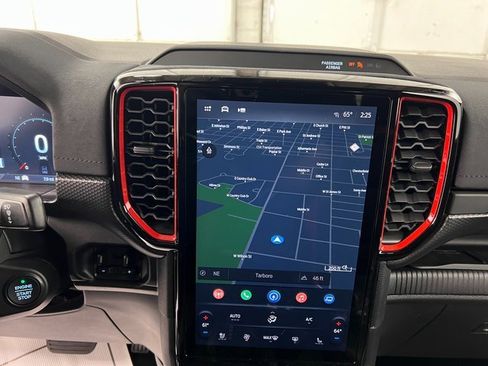 New 2025 Ford Ranger Raptor image 41