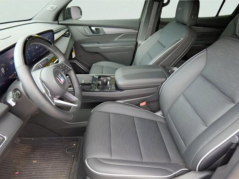 New 2025 Buick Enclave Sport Touring w/ Super Cruise Package image 9