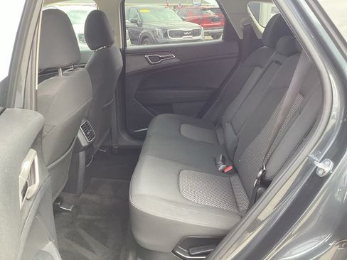 Certified 2025 Kia Sportage LX AWD/4WD image 16