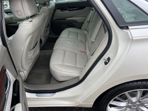 Used 2013 Cadillac XTS Platinum image 21