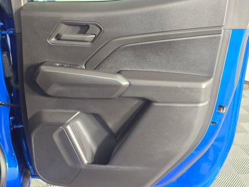 Used 2023 Chevrolet Colorado Trail Boss image 38