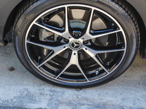 Used 2023 Mercedes-Benz E 450 4MATIC All-Terrain Wagon image 8