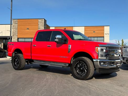 Used 2019 Ford F250 Lariat w/ Chrome Package AWD/4WD image 1