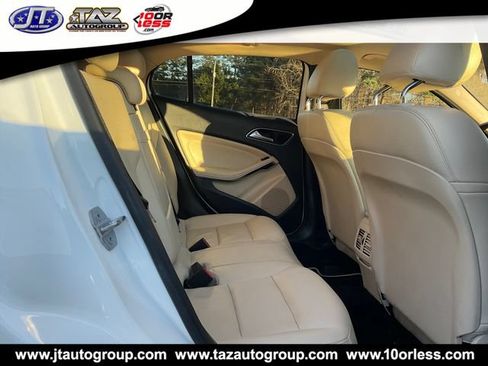 Used 2020 Mercedes-Benz GLA 250 image 14