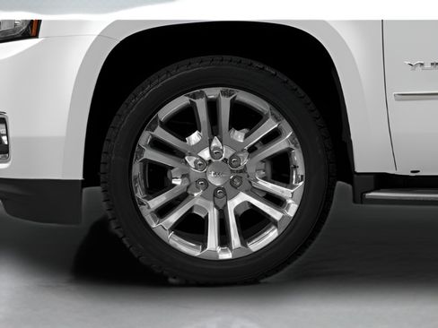 Used 2020 GMC Yukon SLE w/ SLE Value Package image 14