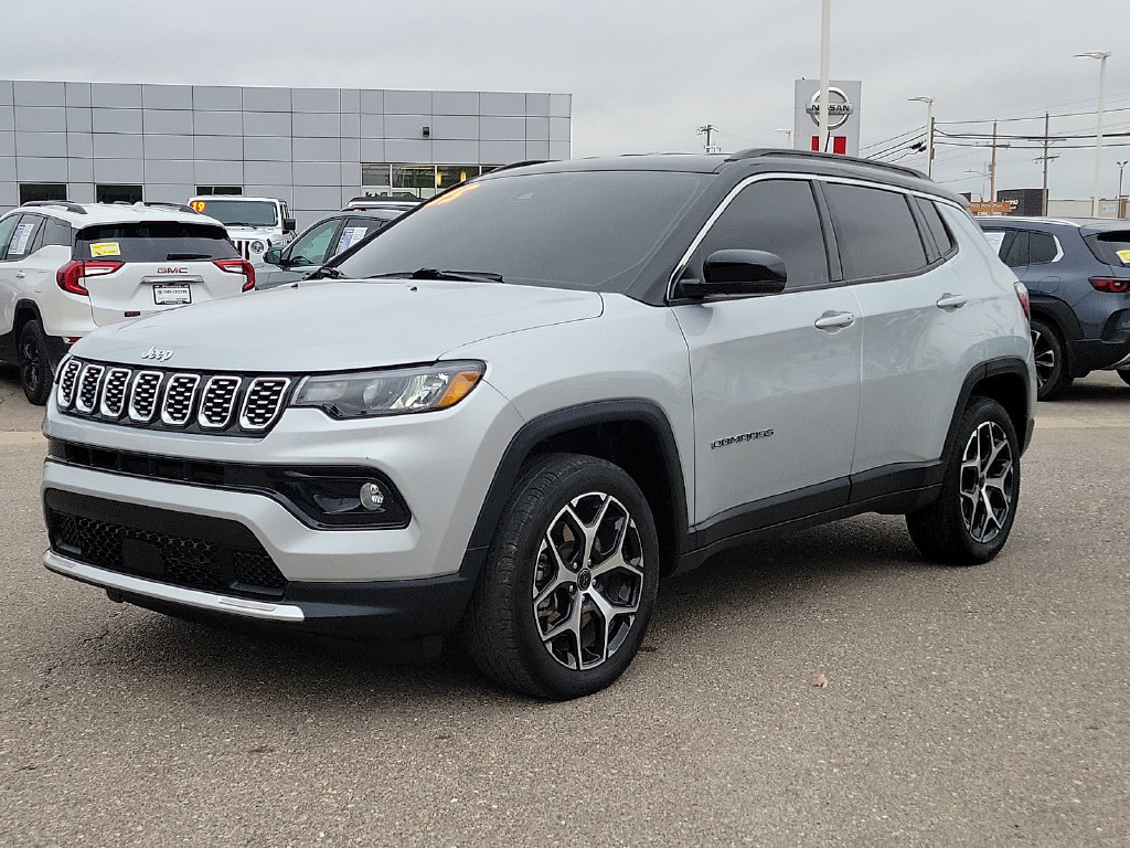 Used 2025 Jeep Compass Limited AWD/4WD image 6