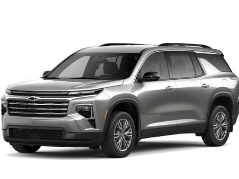 Used 2025 Chevrolet Traverse LT w/ Enhanced Driving Package FWD image 3