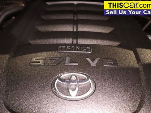 Used 2018 Toyota Tundra Platinum image 30