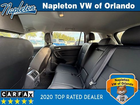 Used 2021 Volkswagen Tiguan SE image 20