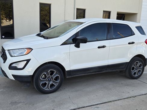Used 2018 Ford EcoSport S image 1