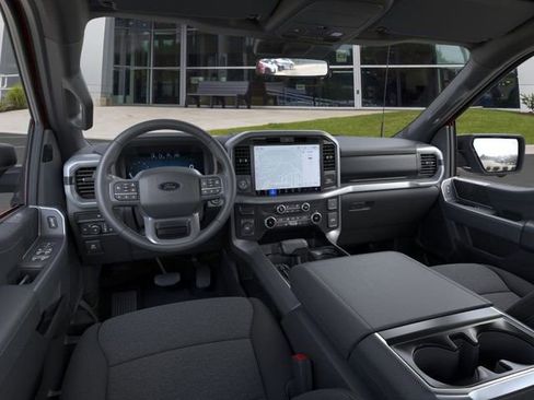 New 2025 Ford F150 XLT w/ Equipment Group 302A MID image 9