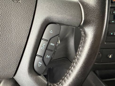 Used 2021 Chevrolet Express 2500 w/ Driver Convenience Package RWD image 17