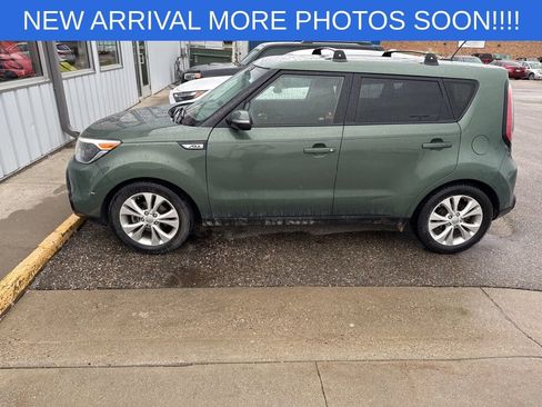 Used 2014 Kia Soul + FWD image 5