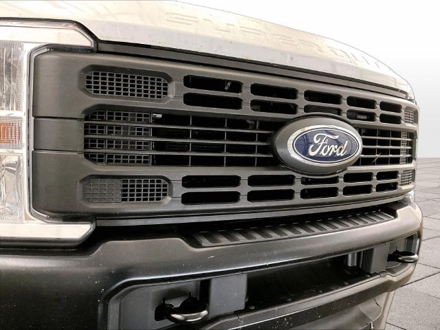 Used 2024 Ford F250 XL w/ FX4 Off-Road Package AWD/4WD image 29