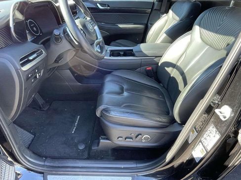 Used 2023 Hyundai Palisade Calligraphy image 15