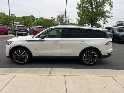 Certified 2023 Lincoln Aviator Reserve w/ Equipment Group 201A AWD/4WD image 6