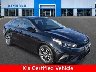 Certified 2022 Kia Forte LXS video 1