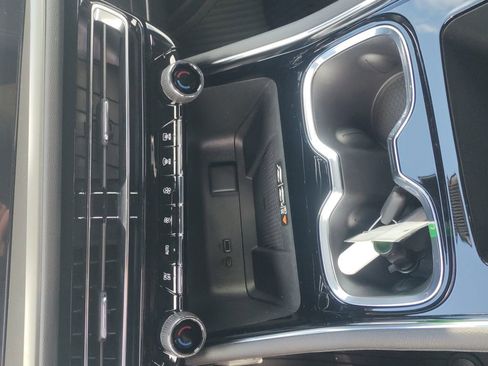 New 2026 Chevrolet Traverse LT w/ LPO, Floor Liner Package image 16