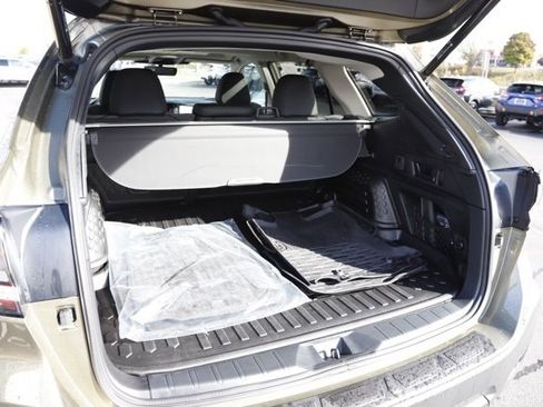 Certified 2025 Subaru Outback Onyx Edition image 5