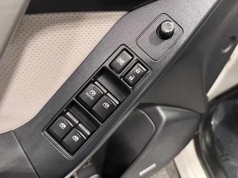 Used 2014 Subaru Forester 2.5i Touring image 24