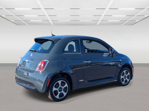 Used 2016 FIAT 500 e image 5