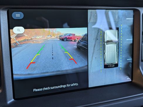 Used 2025 Ford Bronco Badlands image 27