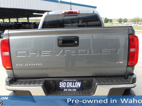 Used 2022 Chevrolet Colorado LT w/ LT Convenience Package image 4