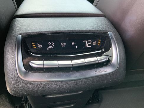 Used 2021 Cadillac XT6 Premium Luxury AWD/4WD image 58