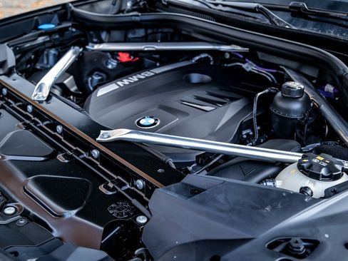 Used 2026 BMW X7 xDrive40i w/ Executive Package image 30