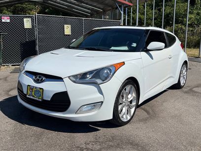 Used 2013 Hyundai Veloster w/ Style Pkg