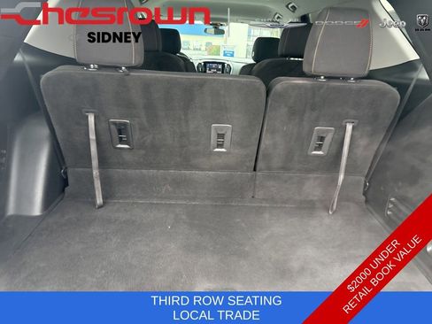 Used 2020 Chevrolet Traverse LT image 17