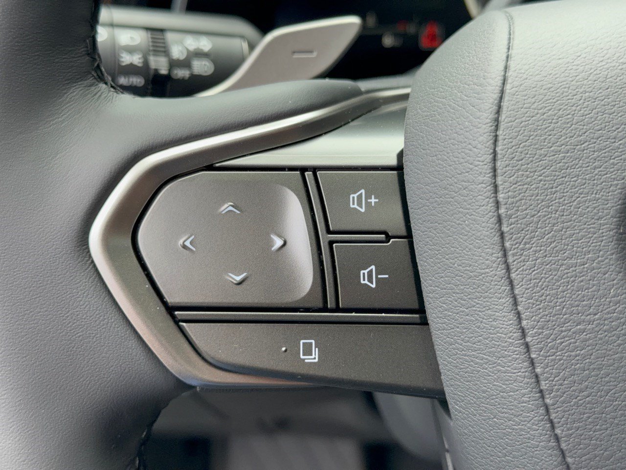 New 2026 Lexus RX 350 AWD image 18
