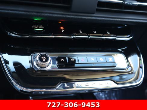 Used 2024 Lincoln Corsair FWD image 26