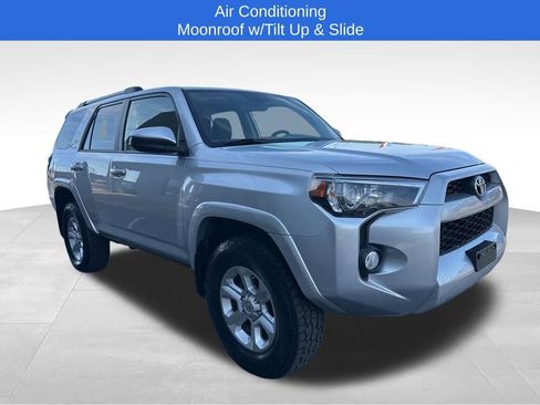 Used 2019 Toyota 4Runner SR5 Premium image 3