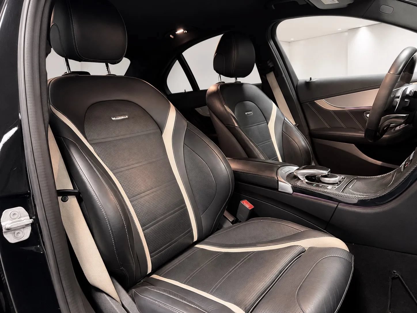 Used 2016 Mercedes-Benz C 63 AMG S image 25