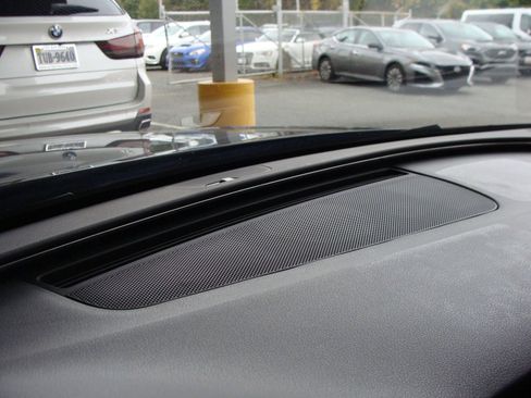 Used 2017 Audi A6 3.0T Premium Plus w/ 19" Sport Package image 35