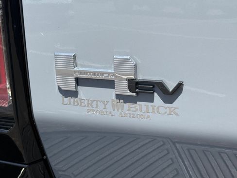 Used 2024 GMC Hummer EV 2X w/ Extreme Off-Road Package AWD/4WD image 32