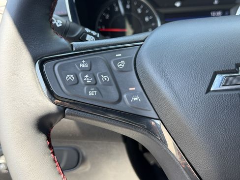 Used 2024 Chevrolet Equinox RS FWD image 19