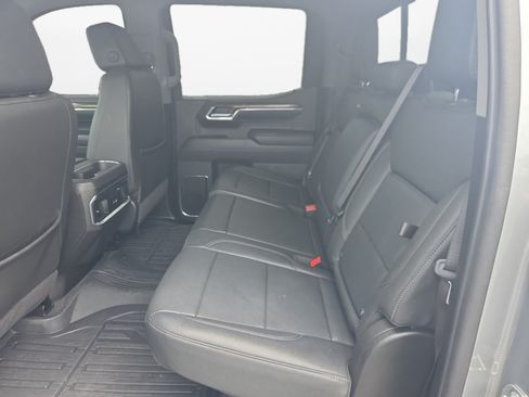 Used 2024 GMC Sierra 1500 Elevation w/ Elevation Premium Package AWD/4WD image 16