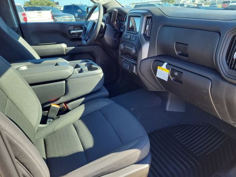 New 2026 Chevrolet Silverado 1500 Custom Trail Boss AWD/4WD image 9