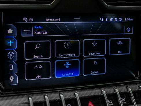 Used 2024 Lamborghini Urus Performante image 29