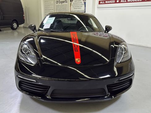 Used 2017 Porsche 718 Cayman S image 3