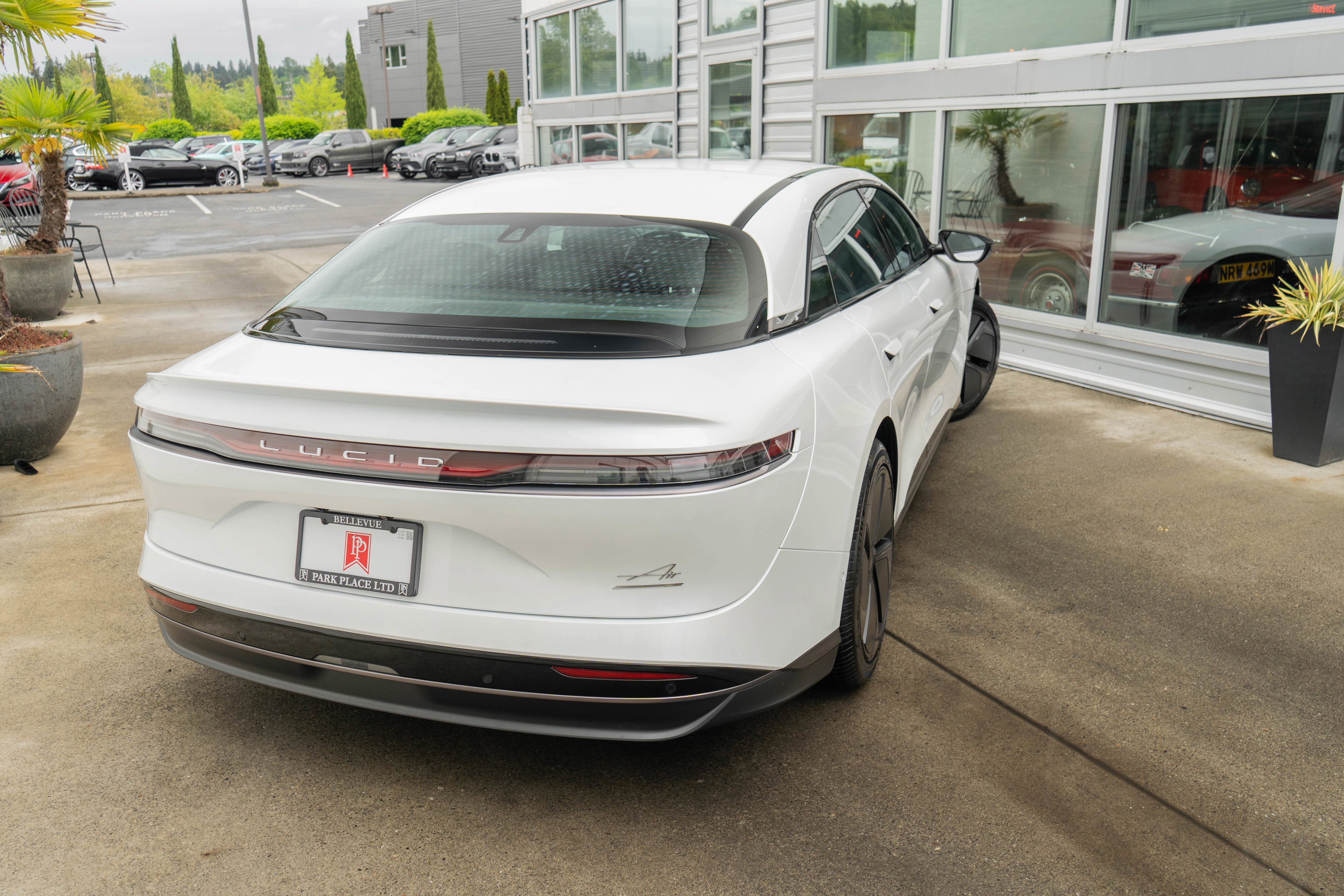 Used 2024 Lucid Air Touring AWD/4WD image 6