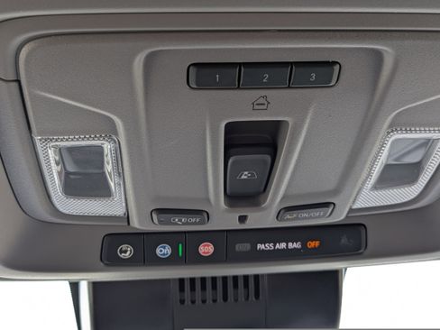 Used 2024 Chevrolet Silverado 1500 LTZ w/ Technology Package image 30