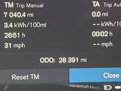 Certified 2022 Volvo XC40 P8 Recharge Plus image 36