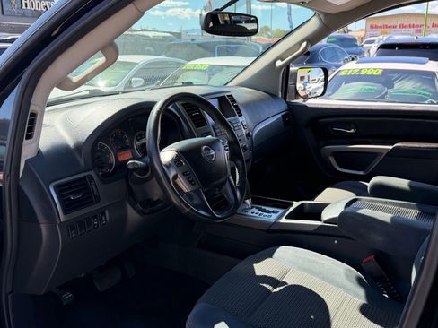 Used 2015 Nissan Armada SV image 9