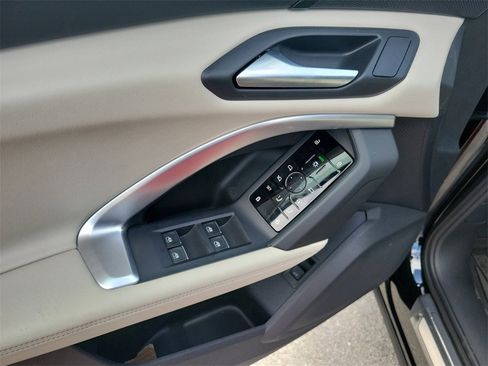 New 2025 Audi Q5 Premium image 24